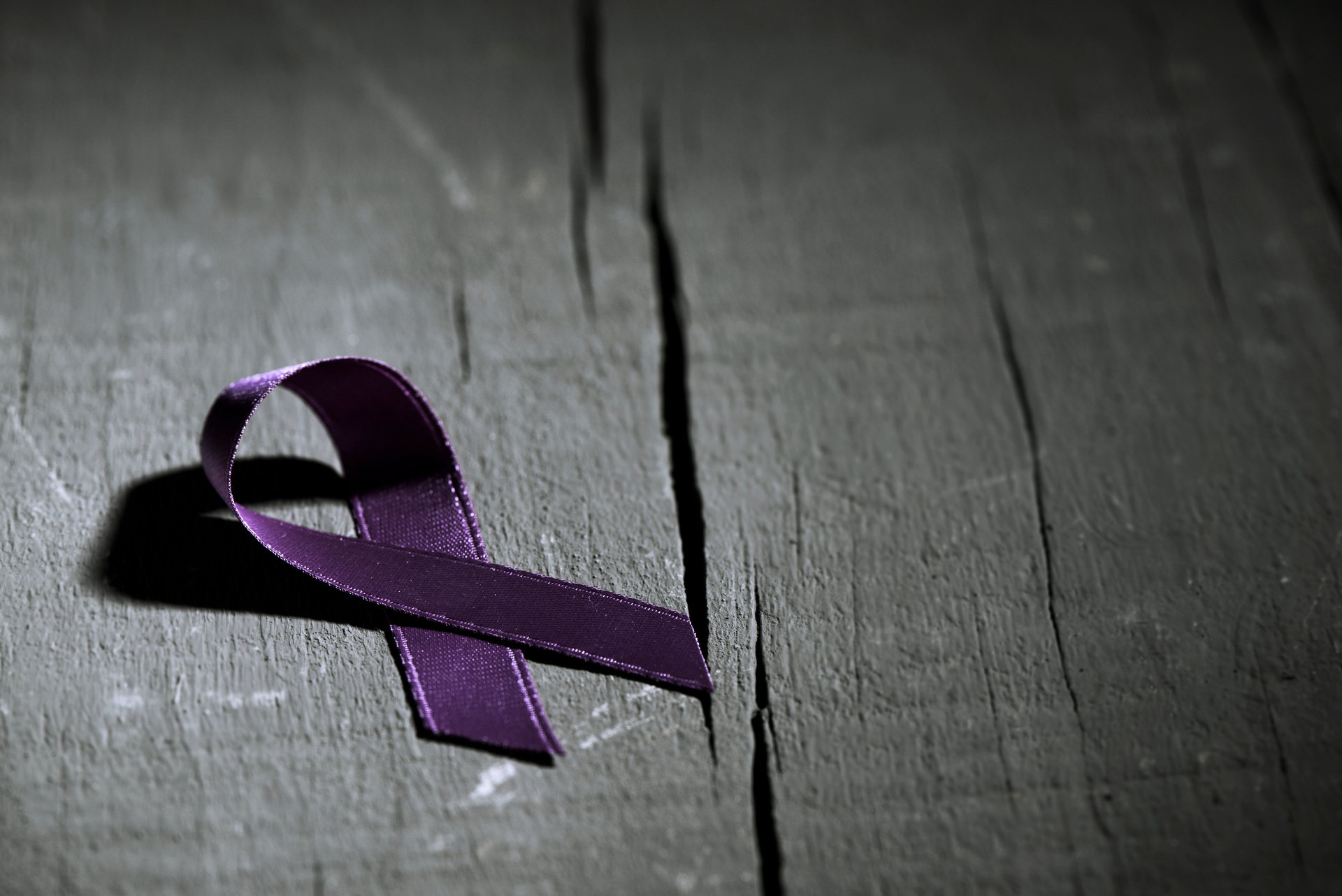 Purple Ribbon against the Violence 